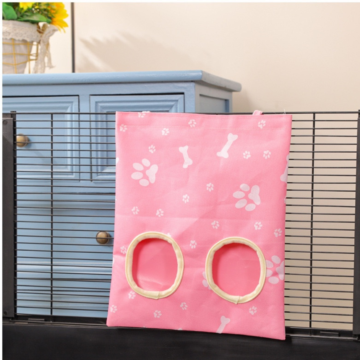 Rabbit Hay Bag Hanging Pouch Feeder Holder for Small Animals