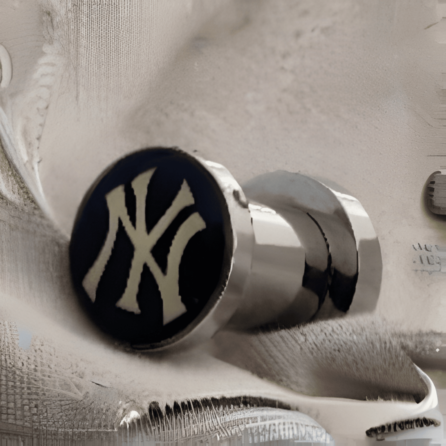 MLB New York Yankees 1" Ear Plug Gauges Licensed - COLO