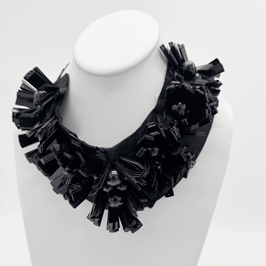 Sculpted Modern Elegance Necklace - COLO