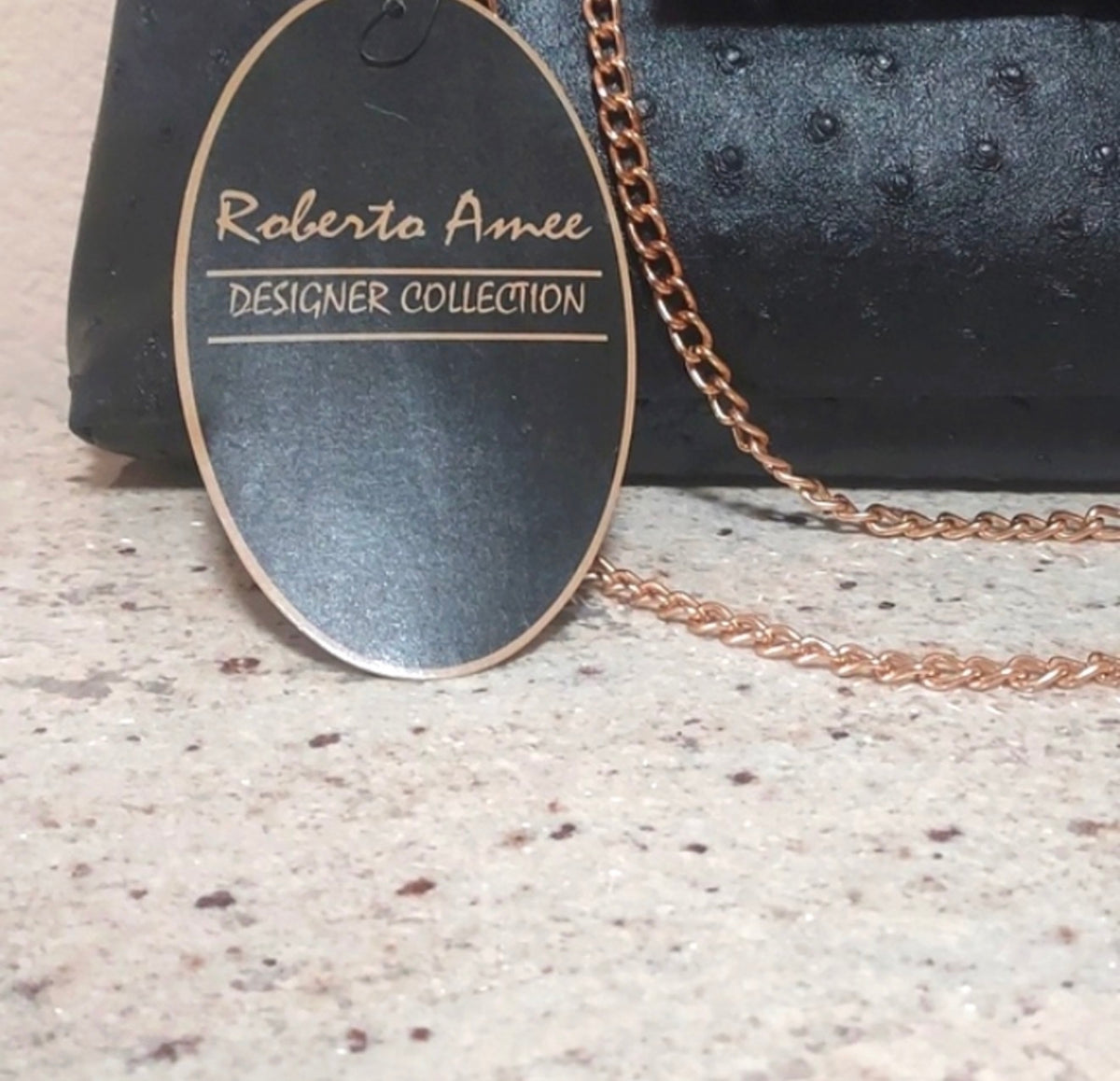 Roberta Amee Insulated Ostrich-Texture Wine & Soda Purse Crossbody Bag with Gold-Tone Chain (Black)