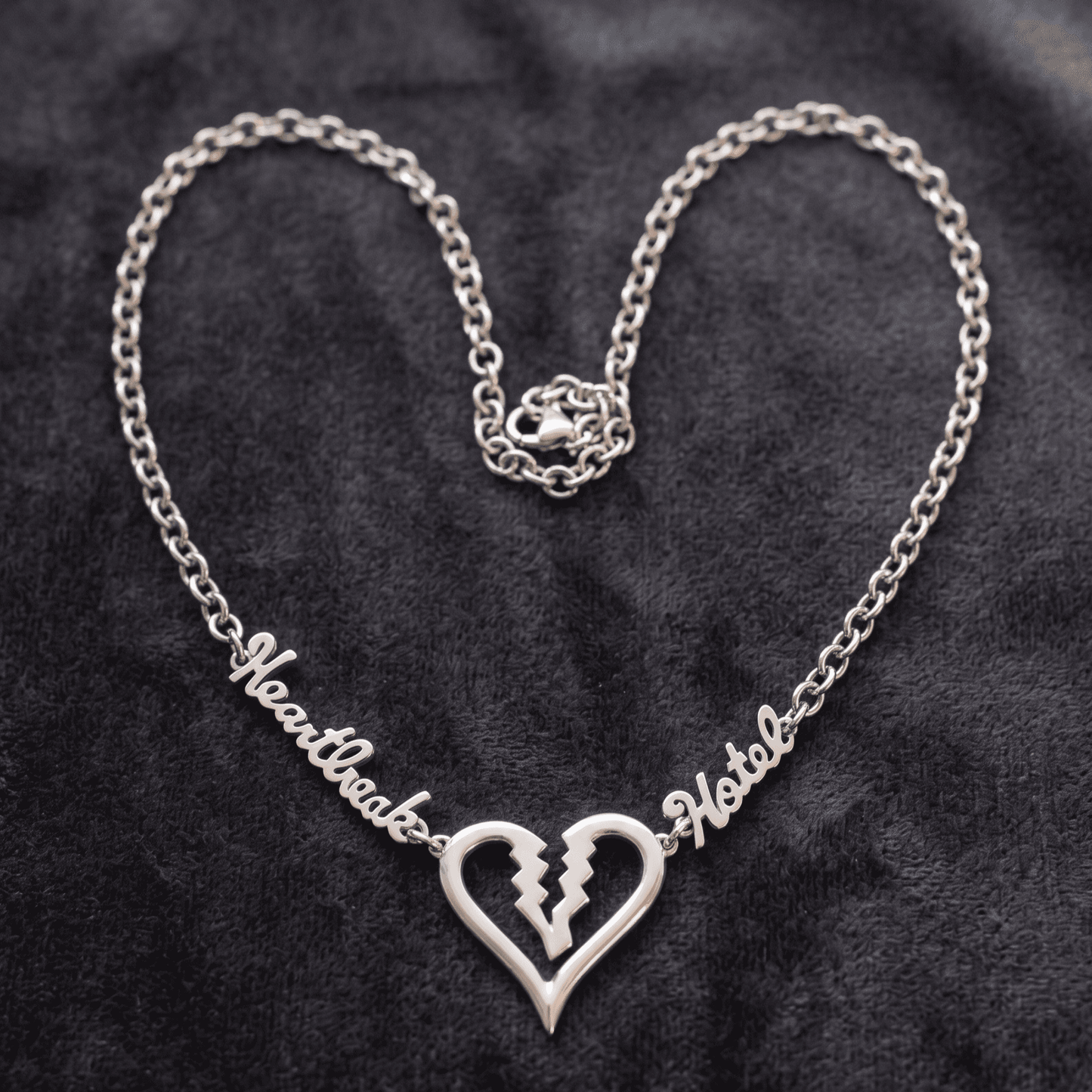 Stainless Steel Heartbreak Hotel Heart w/Curb Link 18"Chain – Durable, Tarnish Resistant Jewelry Set for Everyday Wear