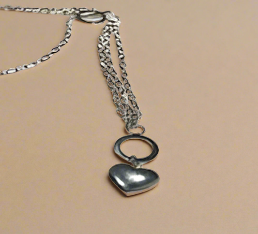 FASHION Heartwith Circle and Link Chain NeckLace 20"