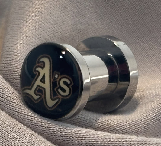 MLB Oakland Athletics Screw-Fit 2G (6 mm) Surgical Steel Ear Plugs