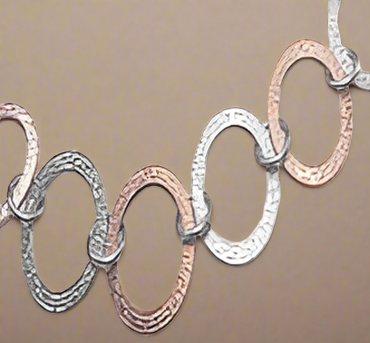 FASHION Greek Key Style Circle Necklace 22"