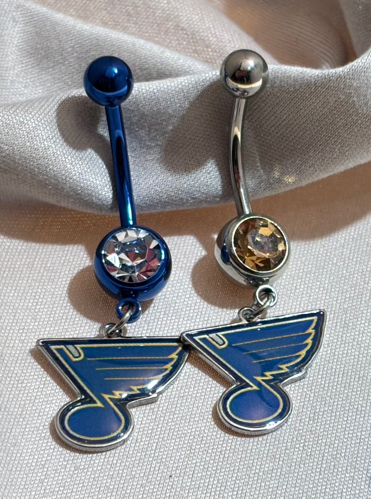 St. Louis Blues NHL Dangle Belly Ring – Blue or Silver Stainless Bar