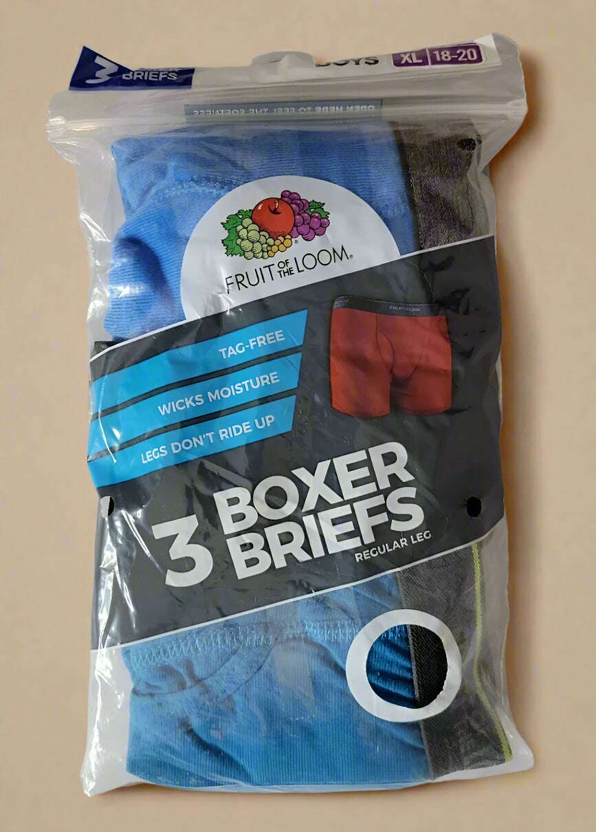 Fruit of the Loom Boys’ Boxer Briefs – 3 Pack (Size M 10–12) - COLO