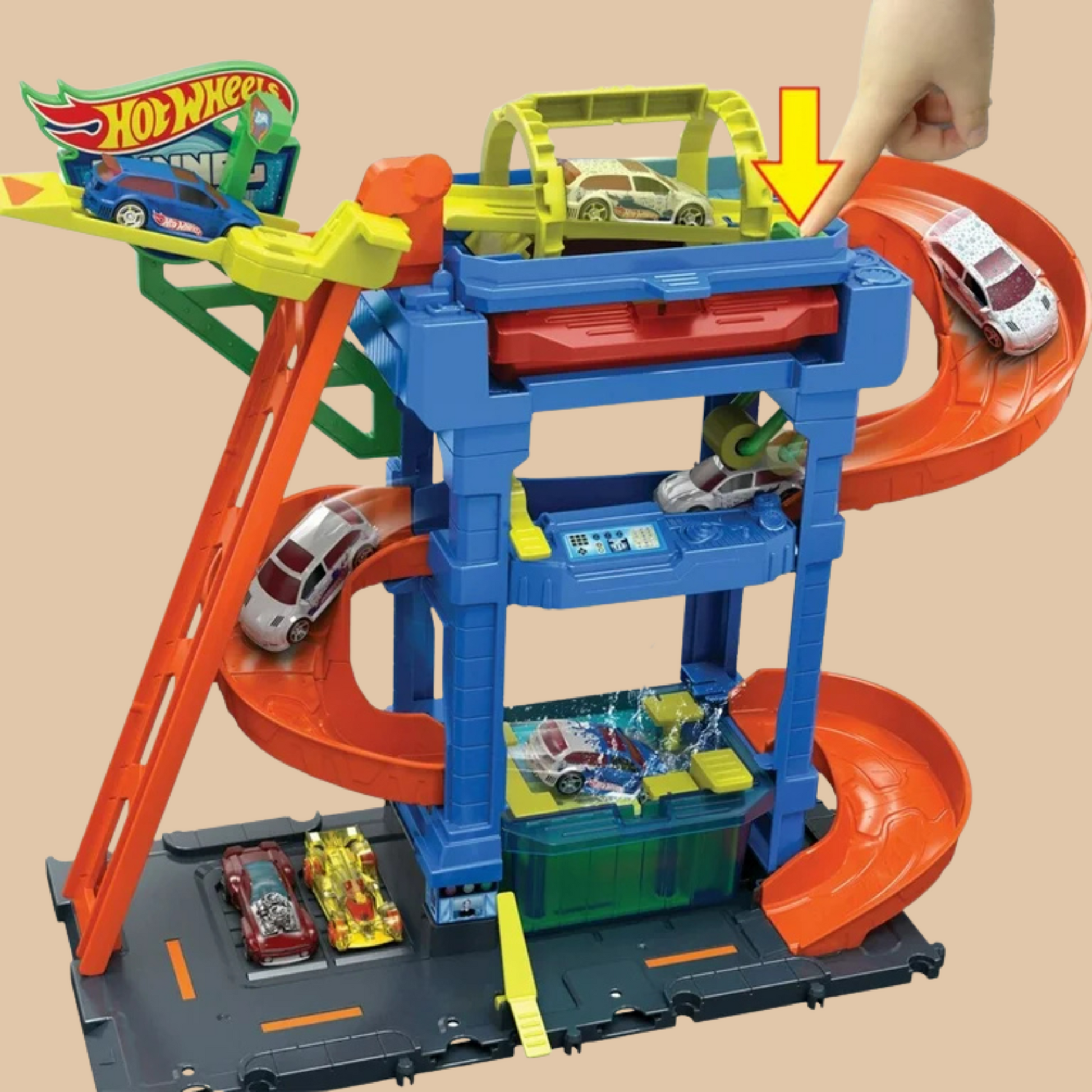 Mattel Hot Wheels City Tunnel Twist Car Wash Playset - COLO