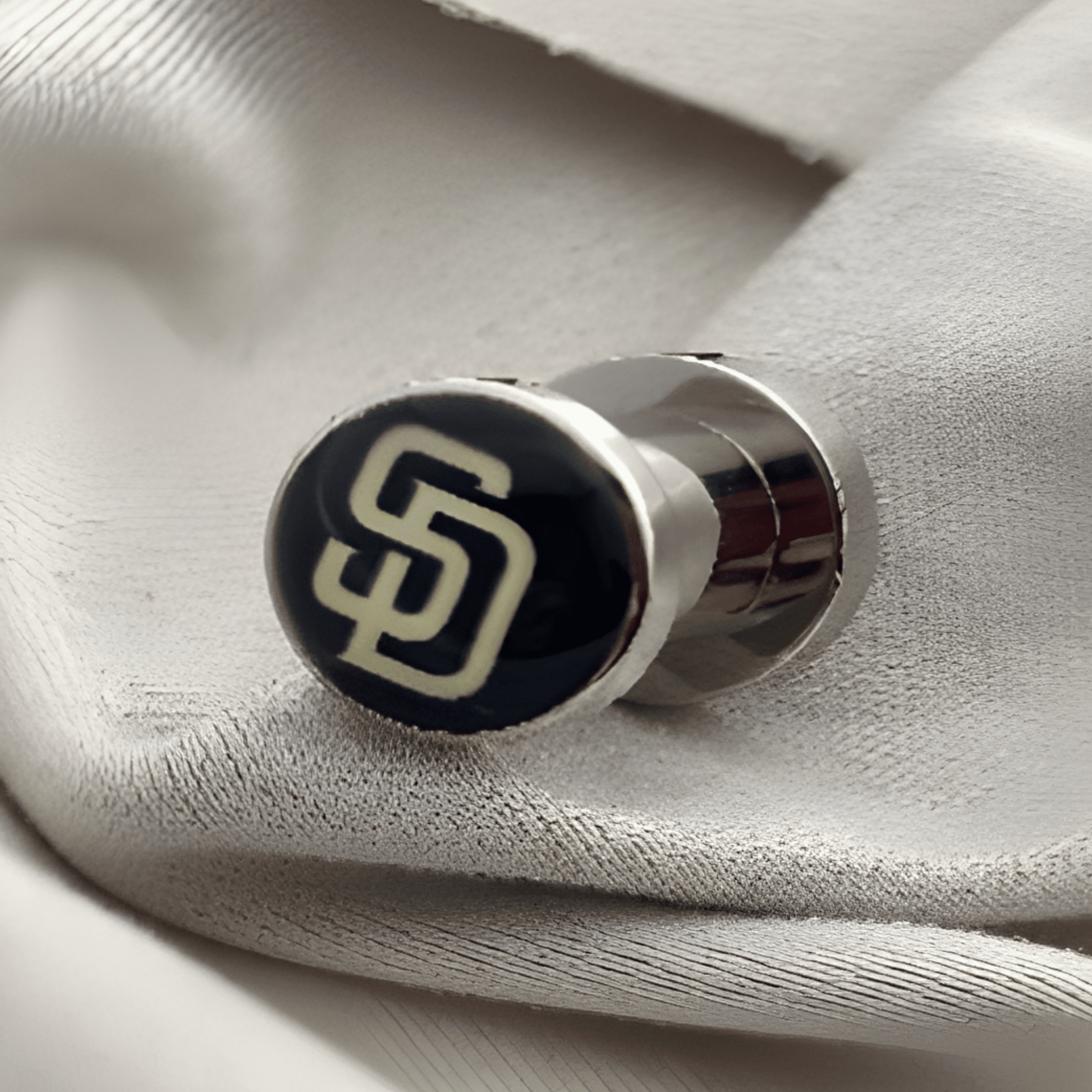 MLB San Diego Padres Screw-On Surgical Steel 2G Gauge 6mm Ear Plugs Licensed - COLO