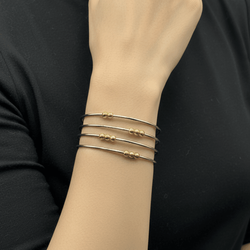 Radiant Contrast Mixed-Metal Bangle Set - COLO
