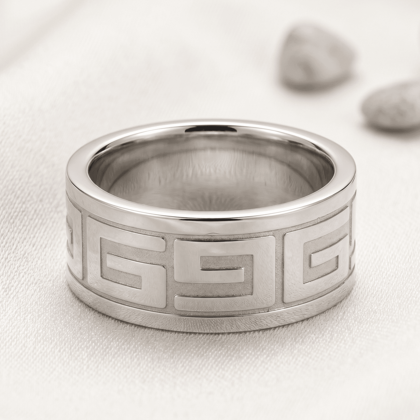 Stainless Steel Wedding Bands – Durable, Classic & Tarnish Resistant Rings