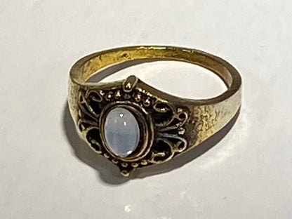 STAINLESS STEEL GOLD ANTIQUE OVAL OPAL FILAGREE RING