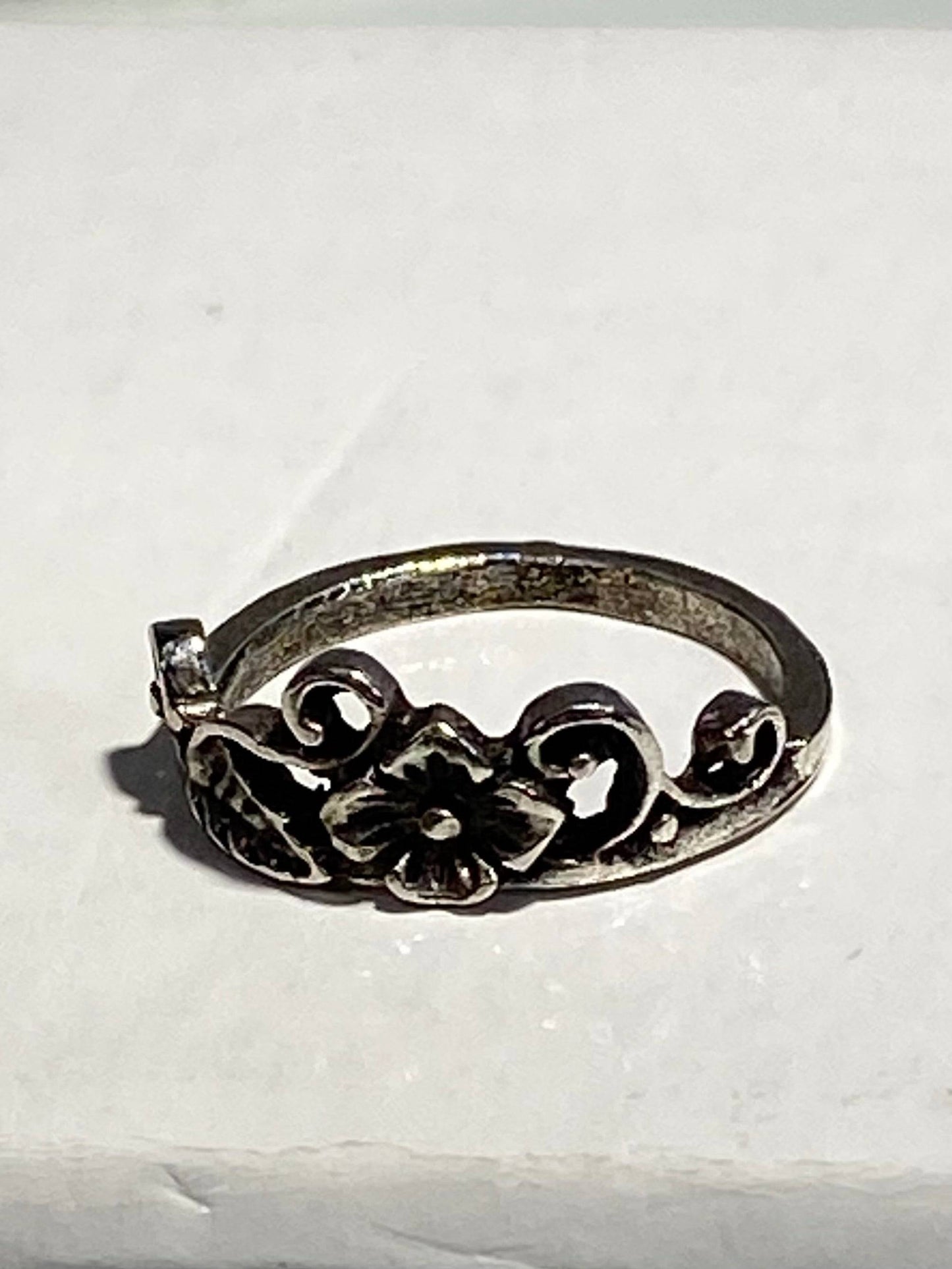 STAINLESS STEEL ANTIQUE FLOWER RING