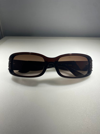 Carmen Marc Valvo Brown Oval Sunglasses Frames