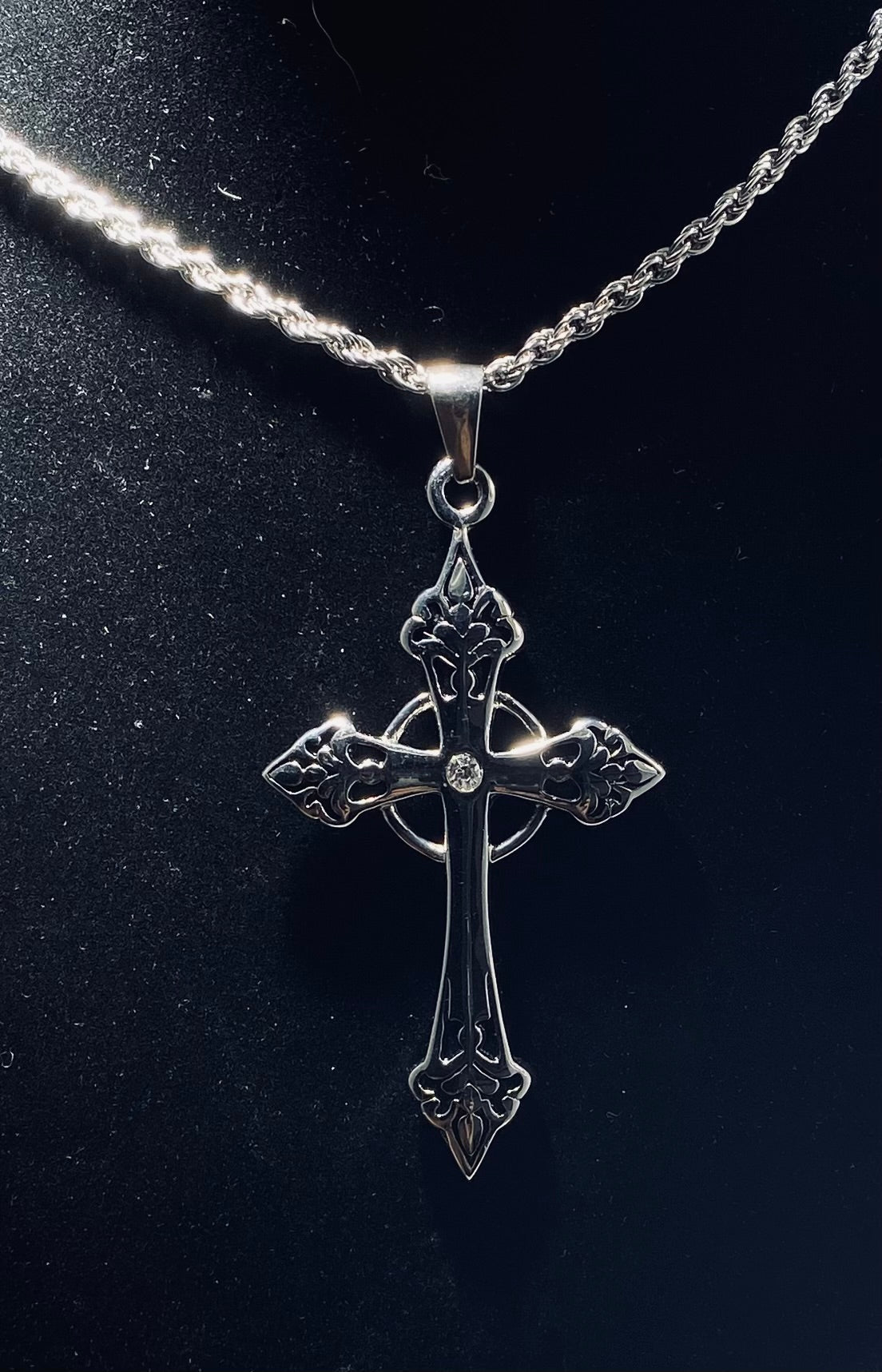 Elaborate Silver Celtic Cross CZ Pendant (22" Diamond-Cut Rope Chain)