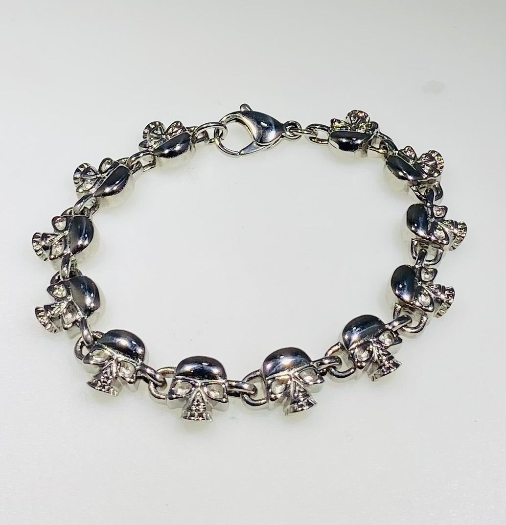 Multi-Skull Link Bracelet (Silver-Tone)