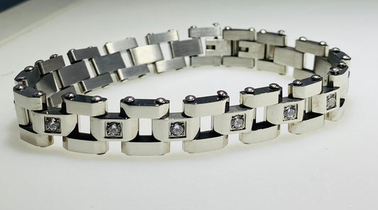 Men’s Stainless Steel Crystal Inlay Link Bracelet (8.5 Inch)