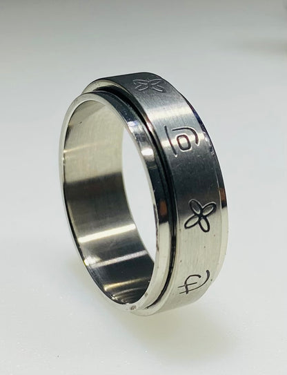 Stainless Steel Etched Floral &amp; Character Motion Spinner Ring