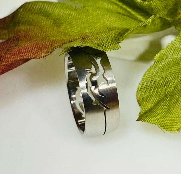 Stainless Steel Cutout Dolphin Motion Spinner Ring