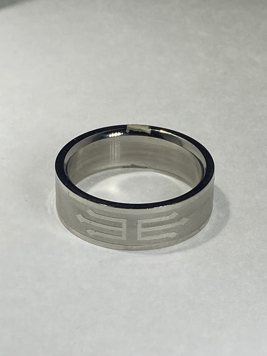 Madison Collections Tribal Flame Etched Band Ring