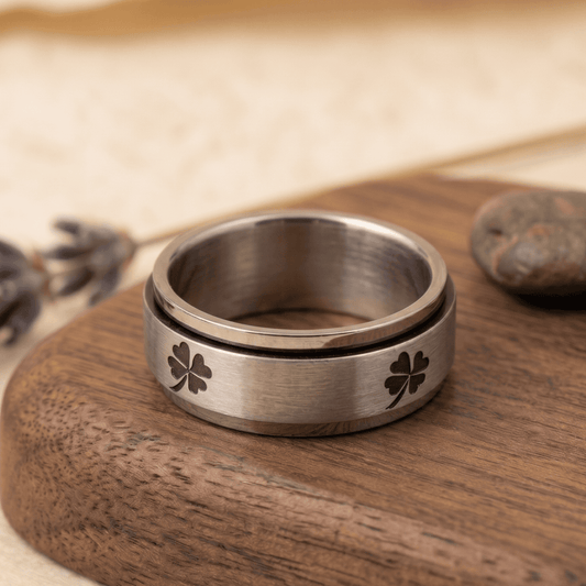 Stainless Steel  4 LEAVE CLOVER SPINNER BAND Ring