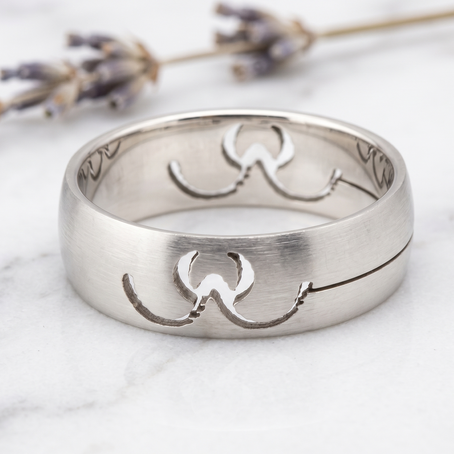 Stainless Steel CUTOUT  Bands – FASHION Rings