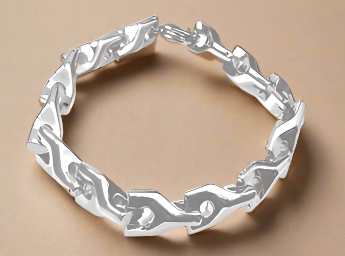 Fashion Y High Polish Bracelet 8.5