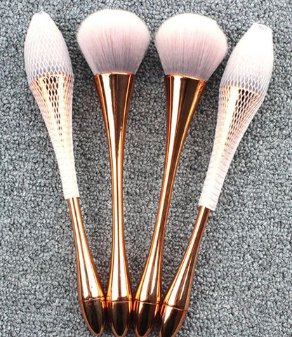 Rose Gold Loose Powder Makeup Brush – Soft Synthetic Bristles