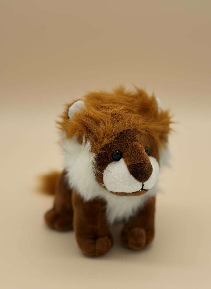 Fluffy Lion Plush Keychain Toy – Mini Stuffed Jungle Animal Gift