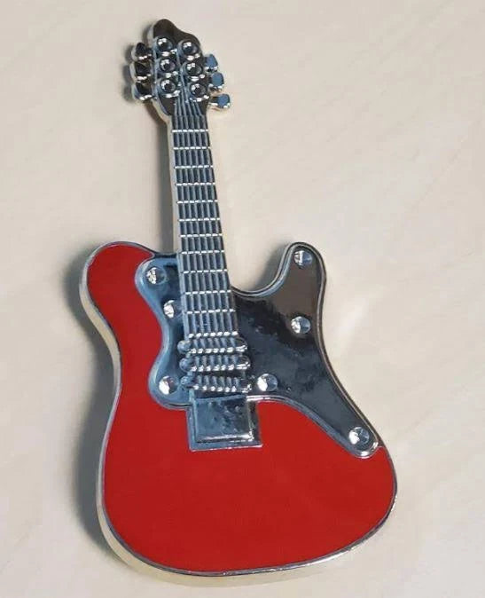 Western Red Guitar Belt Buckle – Durable Metal Country & Rock Accessory