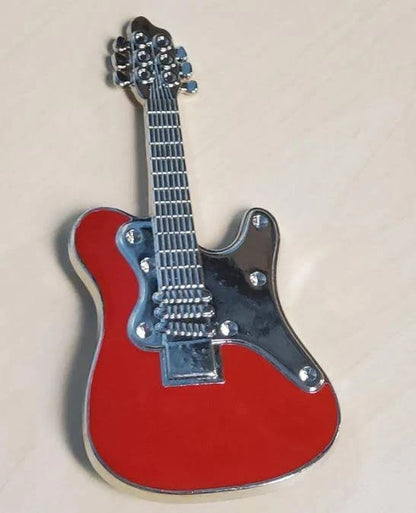 Western Red Guitar Belt Buckle – Durable Metal Country & Rock Accessory